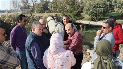 رئيس مياه الفيوم يتابع المسار المقترح لمد خط مياه شرب ناقل