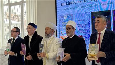 الجامعة المصرية للثقافة الإسلامية نور مبارك تنظم حفل تقديم إصدارات مشروع “المرجعية الإسلامية بكازاخستان”