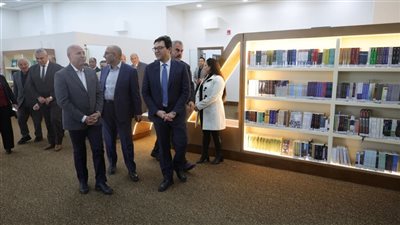 تمهيدًا لافتتاحها قريبًا.. وزير الثقافة ومحافظ القاهرة يتفقدان مكتبة «نون السحار 2» بالمعادي