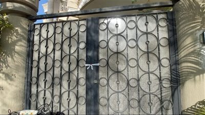 القاهرة الجديدة.. حملات مكثفة للتصدي للمخالفات في أحياء التجمع الأول