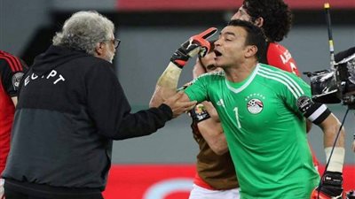 أحمد ناجي: مقاطع عصام الحضري منذ عامين