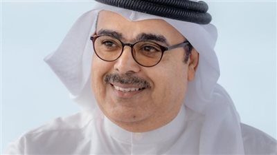 عِقد من الذاكرة الحيّة .. 