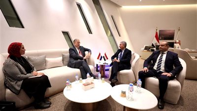  وزير السياحة يبحث مع سفير هولندا بالقاهرة  تعزيز التعاون المشترك 