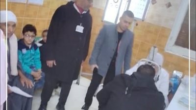 مبادرة للكشف الرمدي لمرضى الغسيل الكلوي بمستشفى بني مزار المركزي