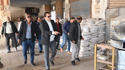 حملة انضباط بمحطة أتوبيس العاشر من رمضان