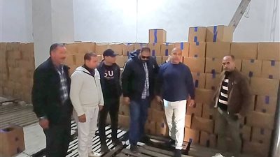 ضبط 2100 كرتونة قرنبيط مجمد بالبحيرة