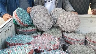 ضبط كميات من البارود والمفرقعات بورشة لتصنيع الألعاب النارية بقرية النزلة بالفيوم 