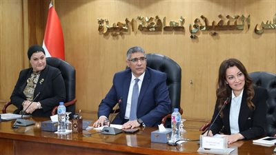 محافظ الجيزة يترأس اجتماع اللجنة العامة لحماية الطفولة ويؤكد دعم وحدات الحماية 