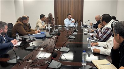 رئيس جهاز القاهرة الجديدة يلتقي سكان كمبوند جنة لمتابعة الخدمات والاستماع لمطالبهم