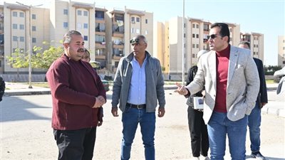 حملات ميدانية لضبط الإشغالات ورفع كفاءة الخدمات بالعاشر من رمضان