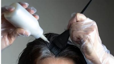 صبغات الشعر تحت المجهر.. ما تأثيرها الحقيقي على صحتك؟
