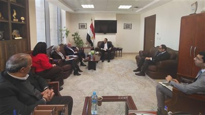 التمثيل التجاري المصري و«إكسبولينك» يبحثان تكثيف التعاون لتنمية الصادرات المصرية