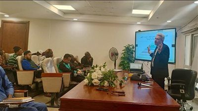 أكاديمية الأزهر العالمية تنظم ندوة تثقيفية بعنوان “تحديات اللغة والنسق المعرفي في العمل الدعوي”