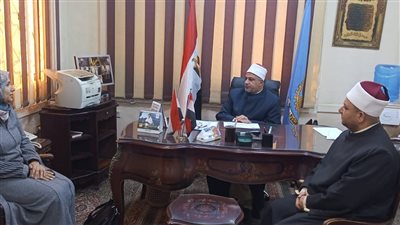 وكيل أوقاف الغربية يعقد مقابلات للسيدات الواعظات بالمحافظة