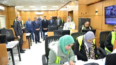 محافظ الدقهلية يشدد على تكثيف أعمال النظافة ورفع التراكمات أولًا بأول 