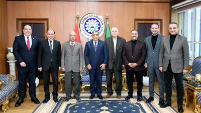 محافظ الدقهلية يلتقي النواب السابقين والجدد لتهنئتهم بالعام الجديد