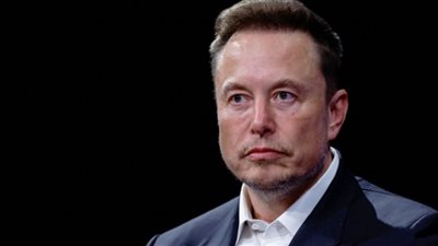 ماسك ينتقد حكومة بريطانيا ويتهمها بـ