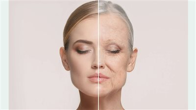 عادات شائعة تدمّر البشرة بعد الأربعين