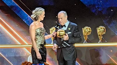 رايت تو دريم تتربع على عرش الأفضل عالمياً في حفل جوائز Globe soccer 2025 بدبي