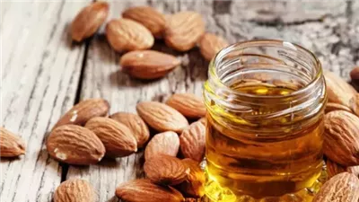 فوائد زيت اللوز الحلو| مرطب طبيعي للبشرة في الشتاء