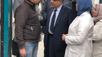 محافظ الدقهلية يتفقد أعمال التطوير بمستشفى التأمين الصحي بسندوب