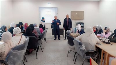 “ قبيصي ”يتابع البرنامج التدريبي 1713معلم مساعد بالدفعة الخامسة بالفيوم