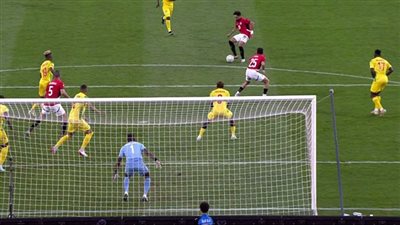 مروان عطية يضع منتخب مصر في المقدمة أمام بنين 