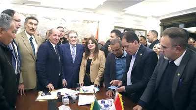 اﻟﺪﻛﺘﻮر اﻟﺴﻴﺪ اﻟﺒﺪوى ﻳﺘﻘﺪم ﺑﺄوراق ﺗﺮﺷﺤﻪ ﻟﺮﺋﺎﺳﺔ اﻟﻮﻓﺪ