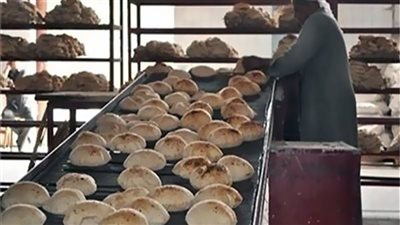 وقف المخابز عقاب للمواطن أم لصاحب المخبز؟