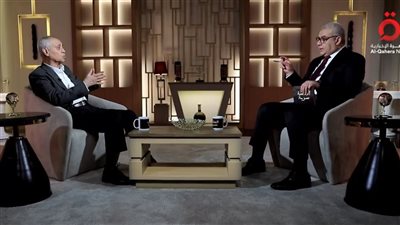 الكاتب الفلسطيني حسن عصفور يكشف كواليس أول لقاء له مع ياسر عرفات وعلاقته بأبو مازن