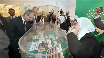 طوابع نادرة تحكى تاريخ مصر فى يوم البريد