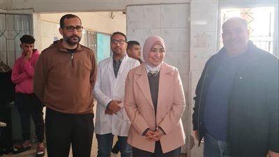 جولة مفاجئة لوكيل صحة الفيوم بالمستشفى العام
