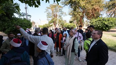 محافظ أسيوط:استمرار استقبال الوفود السياحية وبرامج تجمع بين التراث المعماري والرحلات النيلية