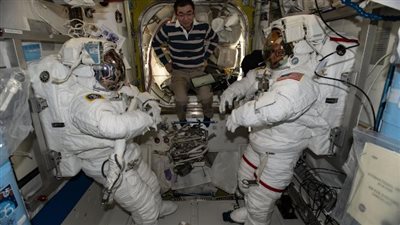 تأجيل سير فضائي بمحطة الفضاء الدولية بسبب حالة طبية غير معلنة