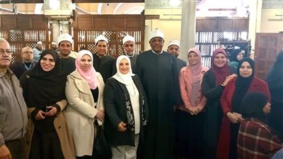 الدكتور شومان يلتقي ذوي الهمم بالجامع الأزهر ويؤكد أهمية رفع الوعي بلغة الإشارة