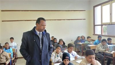 انتظام امتحانات الفصل الدراسي الأول لصفوف النقل بمدارس أبوتشت