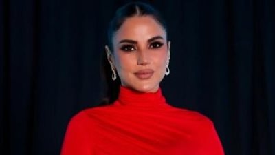 درة مفعمة بدفء المخمل وجاذبية الحرير (صور)