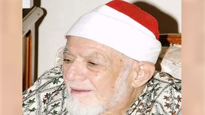 دولة التلاوة تكرم القارئ الخاشع الشيخ أحمد عامر