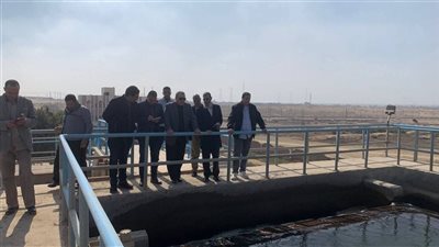 نائب رئيس الشركة القابضة للمياه يتفقد محطة مياه الكريمات ويتابع جاهزية المحطات 