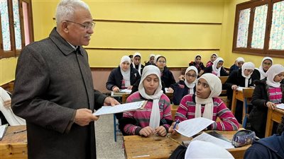 انتظام أعمال امتحانات الفصل الدراسي الأول بمدارس الإسماعيلية 
