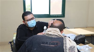 قافلة طبية شاملة تخدم ١٣٩٤ مواطنًا بالعامرية في الفيوم