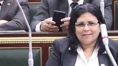 إحالة النائبة السابقة منى جاب الله للمحاكمة بتهمة قتل شاب دهسا