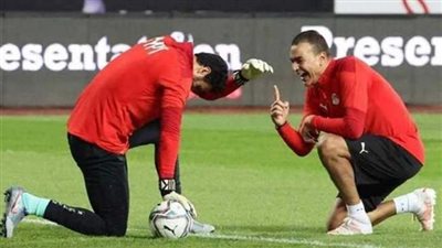 الحضري يوجه رسالة دعم قوية لمحمد الشناوي قبل نصف نهائي أمم إفريقيا 