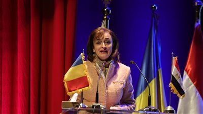 سفيرة رومانيا: معرض القاهرة الدولي للكتاب منصة عالمية للحوار بين الثقافات