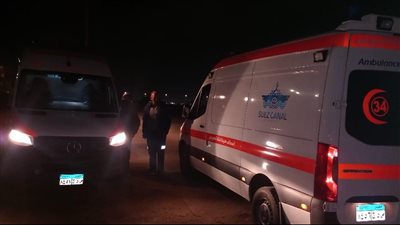 إنقاذ طاقم سفينة البضائع 
