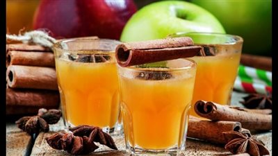 شرب القرفة مع التفاح مساءً يساعد على استقرار سكر الدم وتقليل الجوع