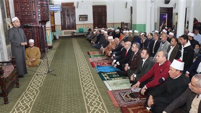 محافظ بني سويف يُهنئ أبناء وقيادات المحافظة بذكرى الإسراء والمعراج 1447 هـ