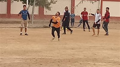 الشباب والرياضة تنفذ أنشطة كرة القدم بمركز شباب اليمن بضواحي الاسكندرية