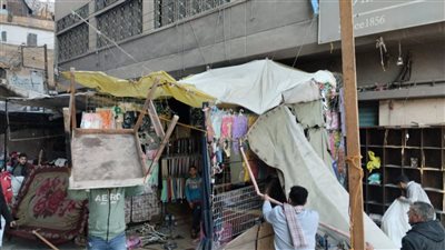 حملة مكبرة لإزالة الإشغالات بشارع البحر في الغربية