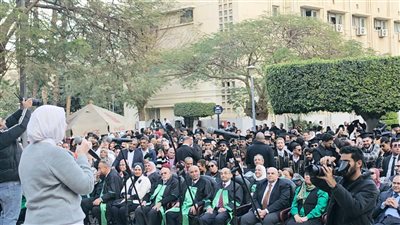 لعب ورسم وغناء| يوم ترفيهي لطلاب طب قصر العيني (صور) 